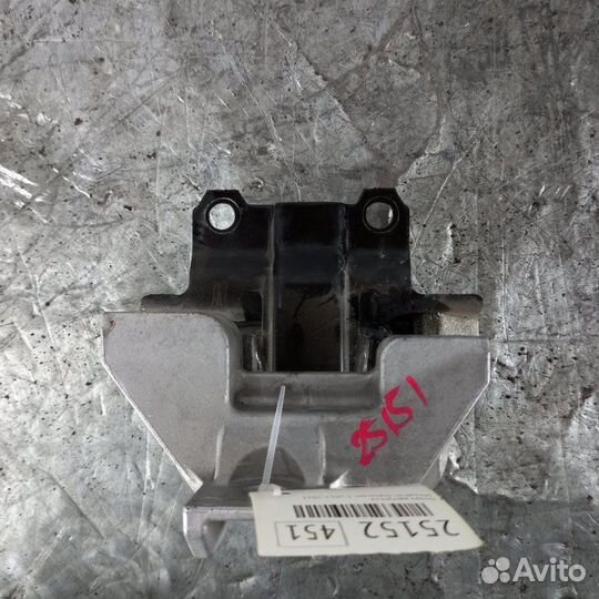 Опора двигателя Mitsubishi Outlander 3 2012-2021