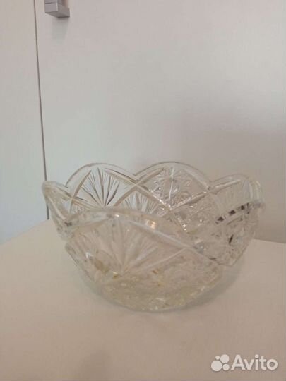 Хрустальная ваза