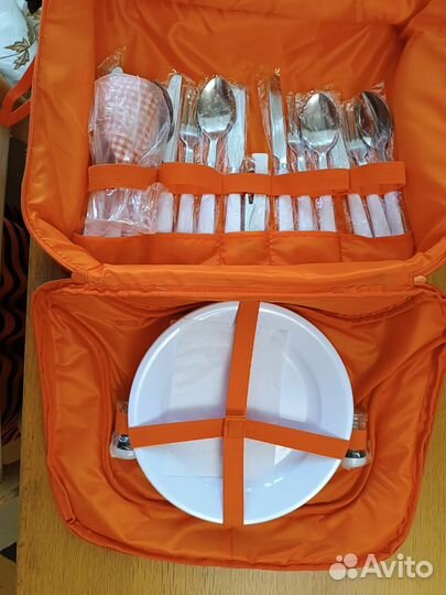 Сумка для пикника с посудой