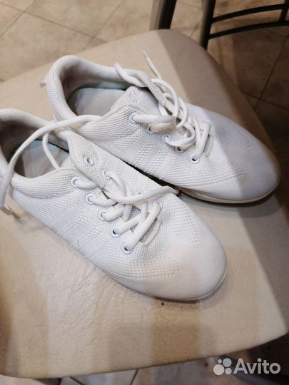 Кроссовки для аэробики