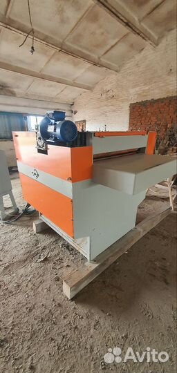 Станок кромочный