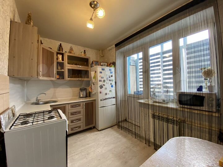 2-к. квартира, 44 м², 1/3 эт.