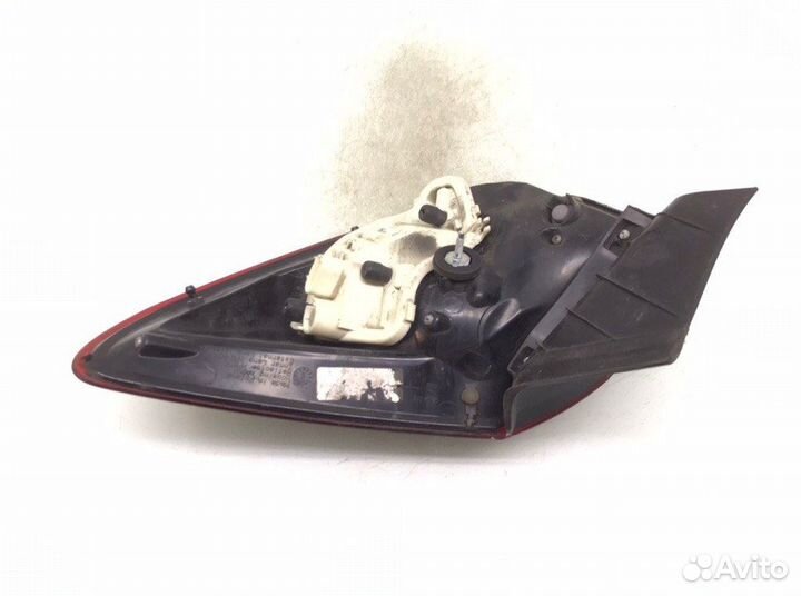 Фонарь задний левый Opel Astra J 2.0 cdti 2011