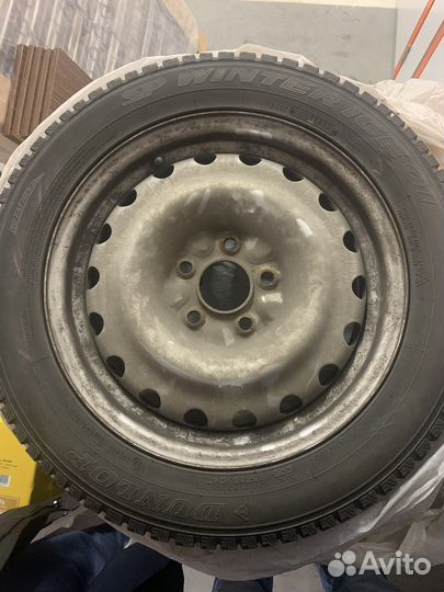 Dunlop SP Winter Ice 01 205/55 R16