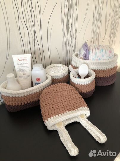 Вязаные корзиночки