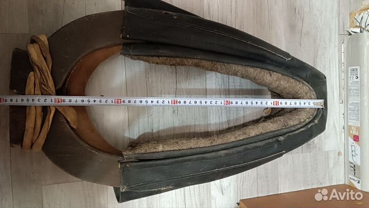 Седëлка и хомут для лошади