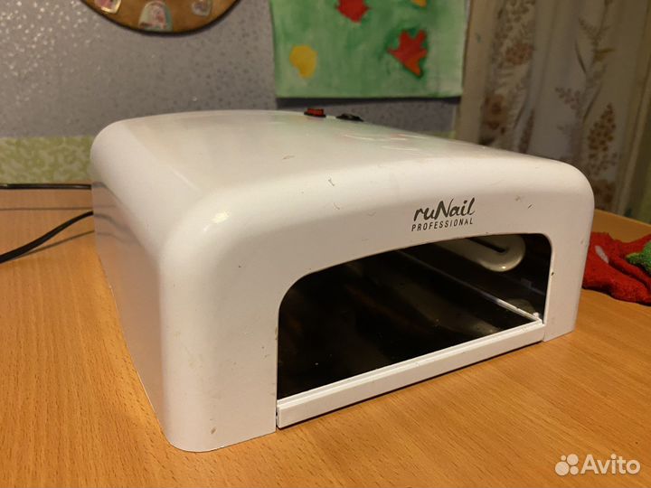 Неоновая лампа