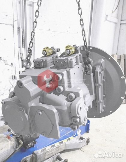 Основной насос Hitachi ZX520LCH-3