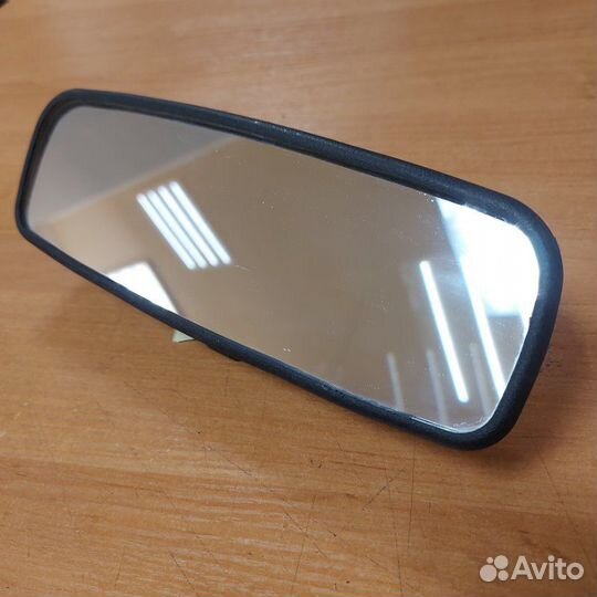 Зеркало заднего вида в салоне LADA 2114 2001-2013