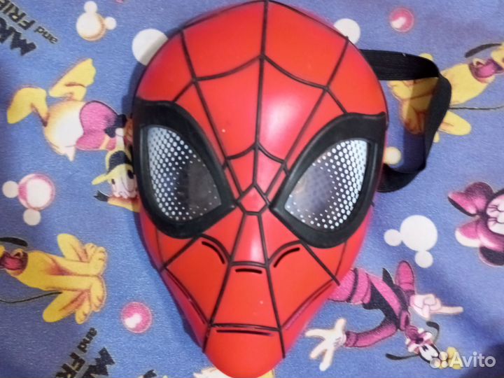Маска человек паук