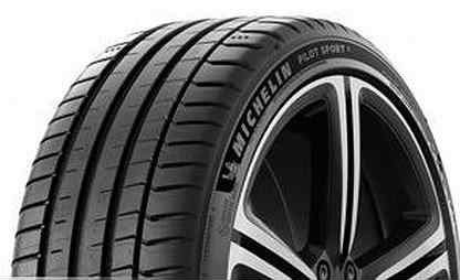 Michelin Pilot Sport 5 275/35 R19 100Y