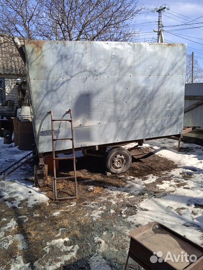 Будка-прицеп (домик пчеловода)