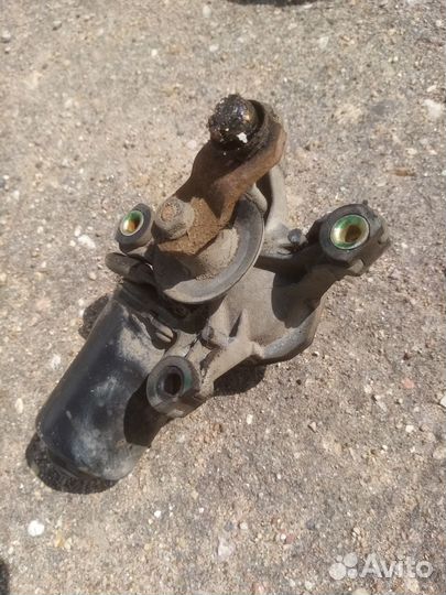 Моторчик стеклоочистителя Nissan primera P10