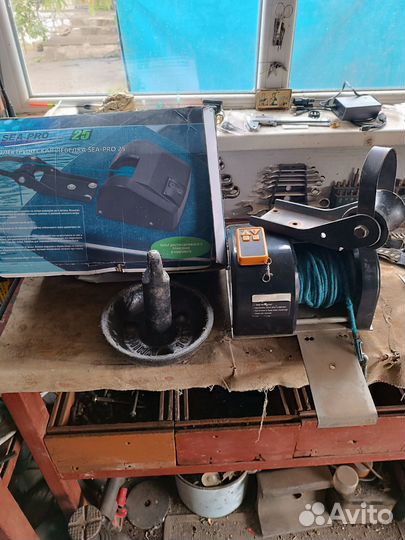 Лебёдка SEA PRO25 с якорем, и площадкой из нерж