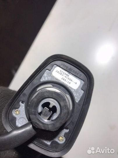 Антенна Nissan X-Trail T32 QR25DE 2015