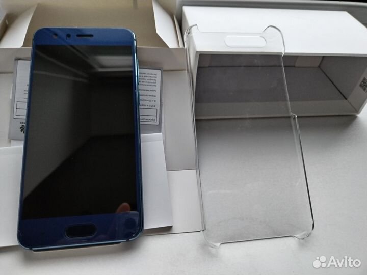 HONOR 9, 4/64 ГБ