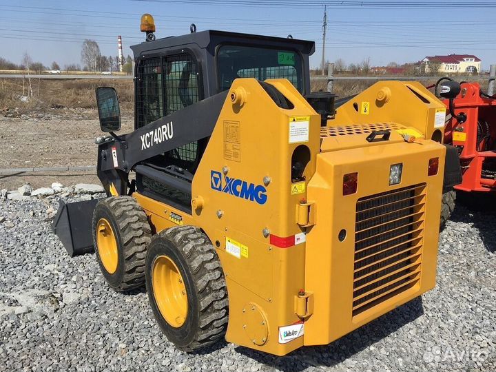 Мини-погрузчик XCMG SR740RU, 2023