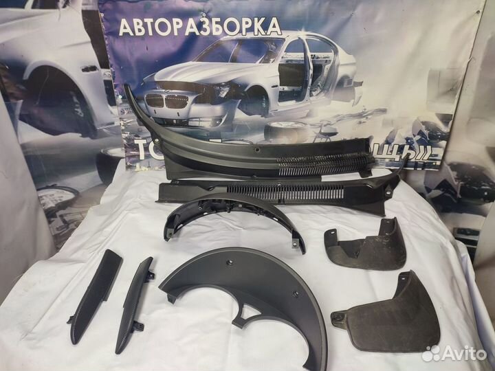 Пластик салона Chevrolet Aveo T200