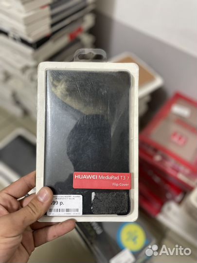 Чехлы для планшетов