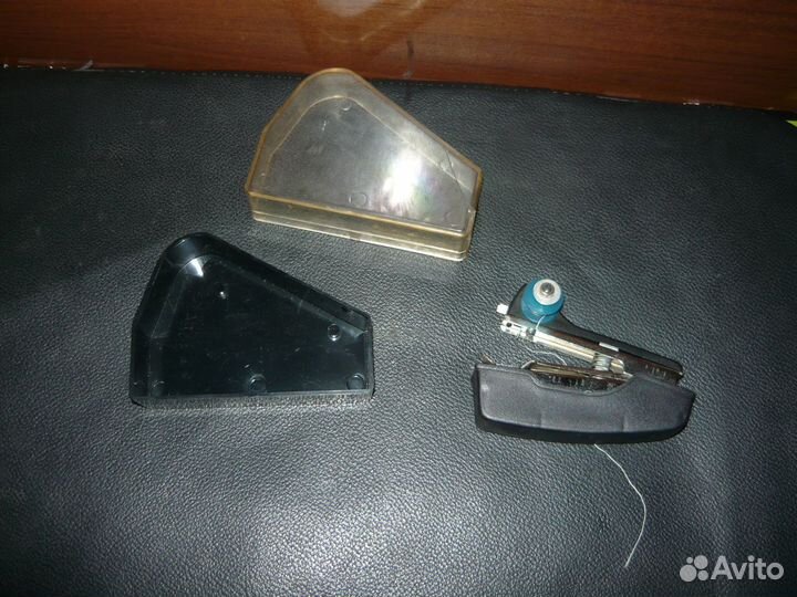 Машинка швейная ручная