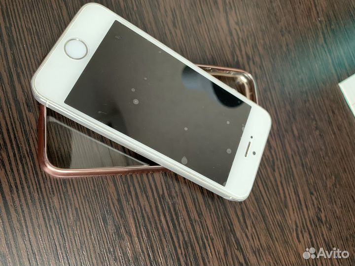 iPhone 5S, 16 ГБ
