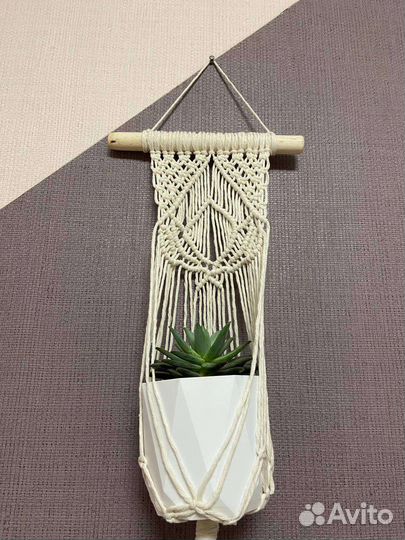 Кашпо для цветов подвесное