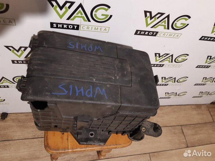 Короб аккумулятора Volkswagen Tiguan MK1 (5N1)