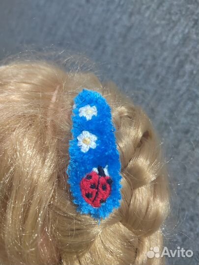 Заколка, брелки