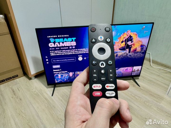 Огромный умный SMART телевизор 130см