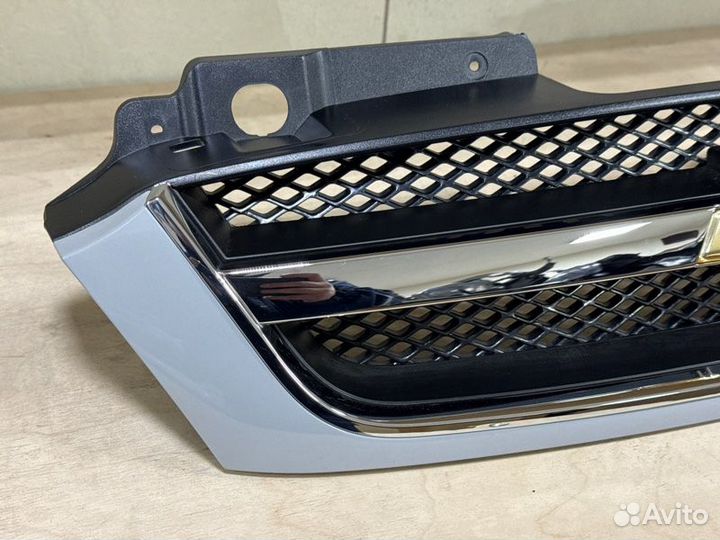 Решетка радиатора Chevrolet Rezzo U100 2003-2008