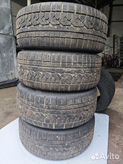 Зимняя резина на дисках для BMW X5 (E53)