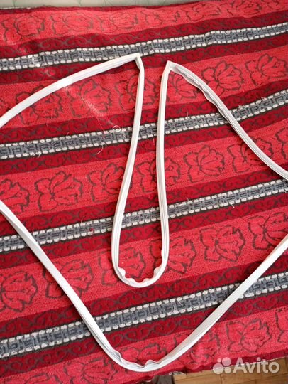 Уплотнительная резина для холодильника