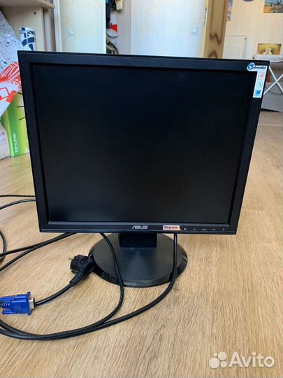 ЖК монитор Asus VB172D, диагональ 17 дюймов обмен