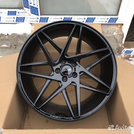 Диски Gianelle Parma R22 на Audi Q7 SQ7 Q8 SQ8