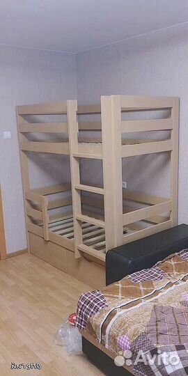 Двухъярусная кровать детская