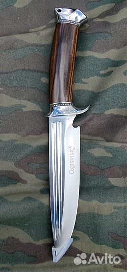 Нож туристический