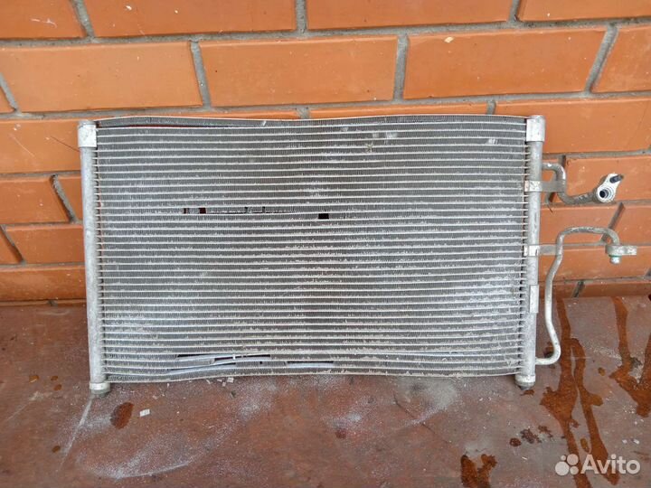 Радиатор кондиционера на даево леганза 2.0л