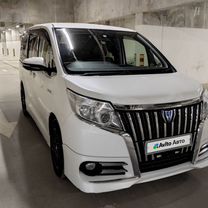 Toyota Esquire 1.8 CVT, 2015, 125 000 км, с пробегом, цена 2 100 000 руб.