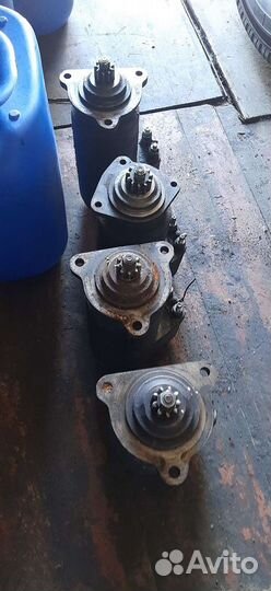 Продам стартер bosch с грузового авто Mersedes