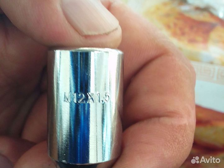 Колёсные гайки под шестигранник резьба 12,1,5 х32