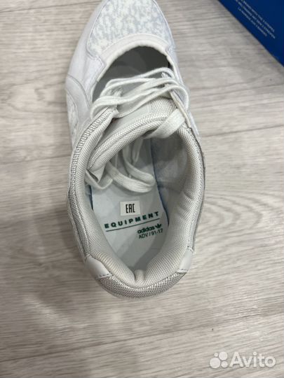 Кроссовки adidas