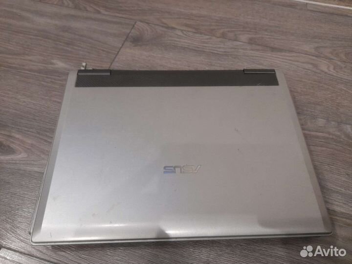 Ноутбук asus на запчасти