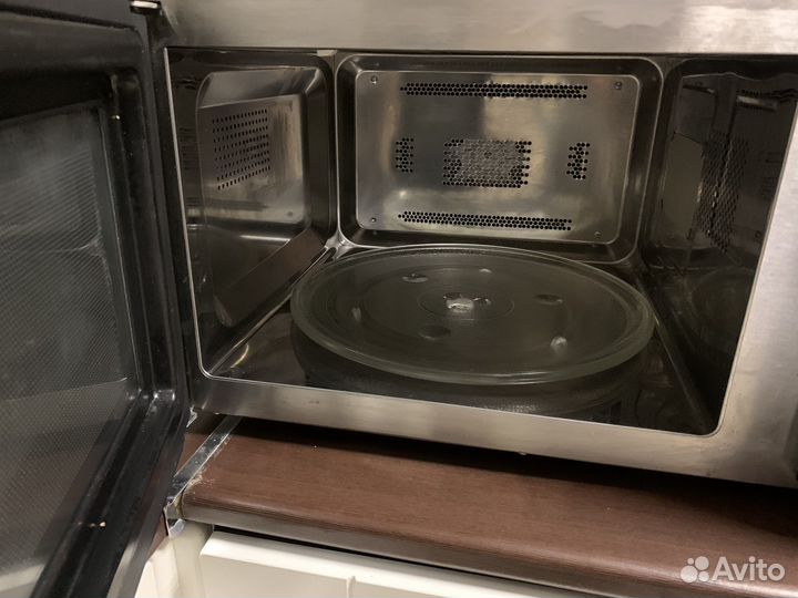 Микроволновая печь