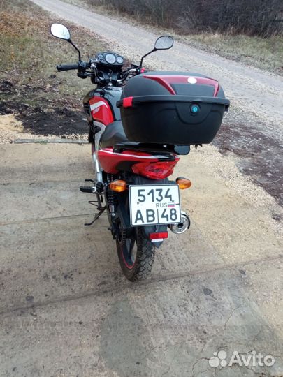 Мотоцикл Lifan LF200-16C