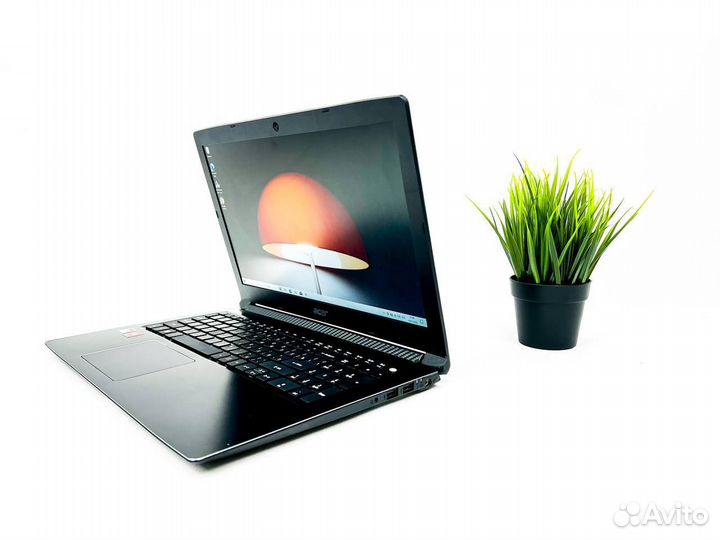 Ноутбук Acer AMD Radeon + SSD