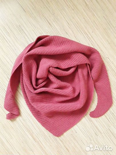 Шарф бактус вязаный