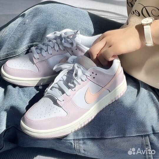 Nike Dunk Low Easter 2022