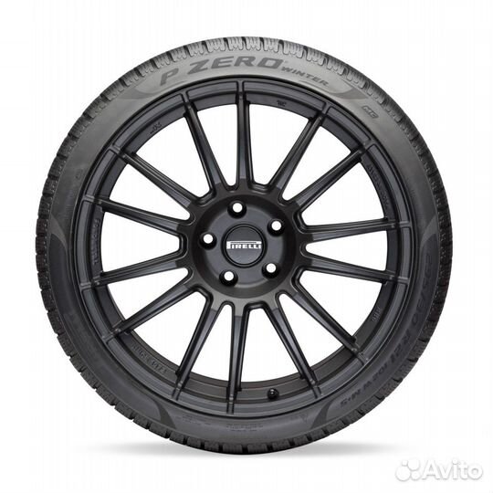 Pirelli P Zero Winter 255/45 R19 104V