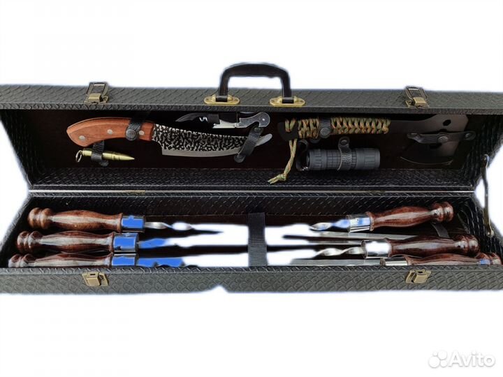 Набор шампура, топорик походный, нож в чемодане