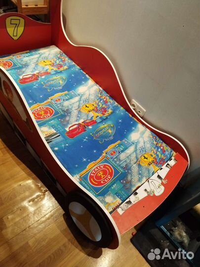 Кровать машинка 3-10 лет детско-подростковая